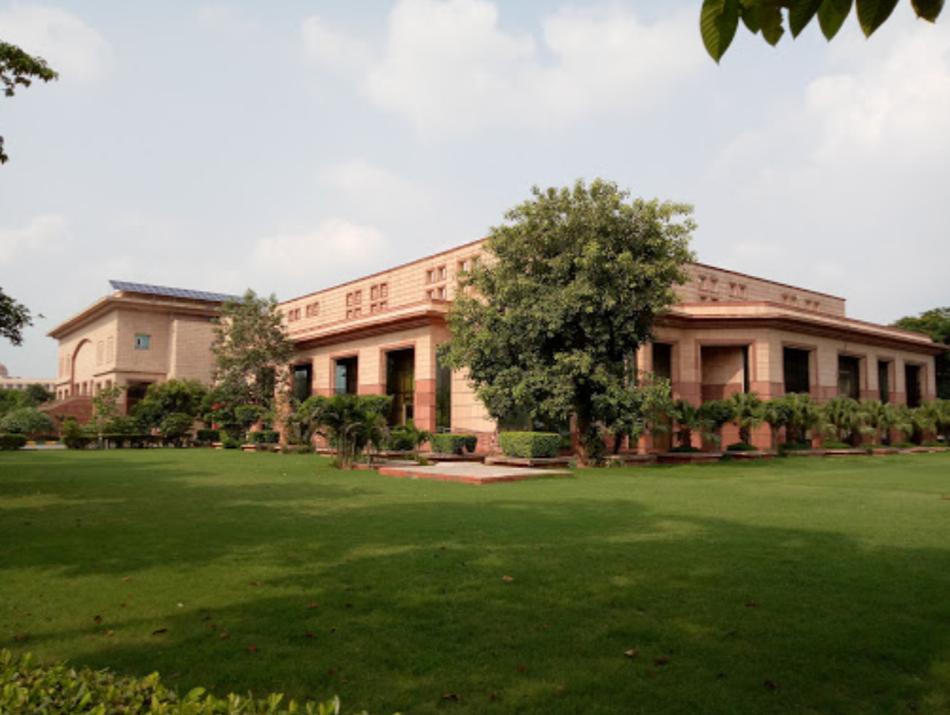 Indira Gandhi Pratishthan Exterior